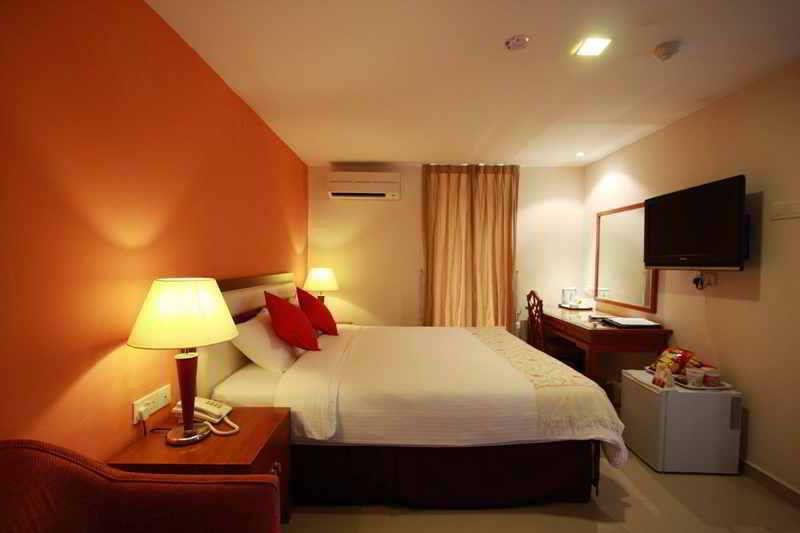Oyo 104 Pegasus Hotel Singapour Extérieur photo