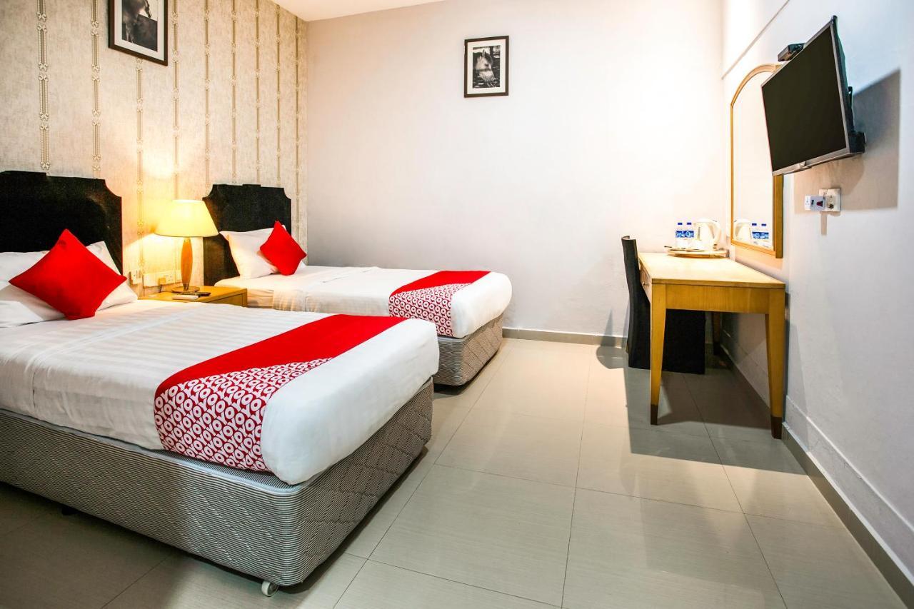 Oyo 104 Pegasus Hotel Singapour Extérieur photo
