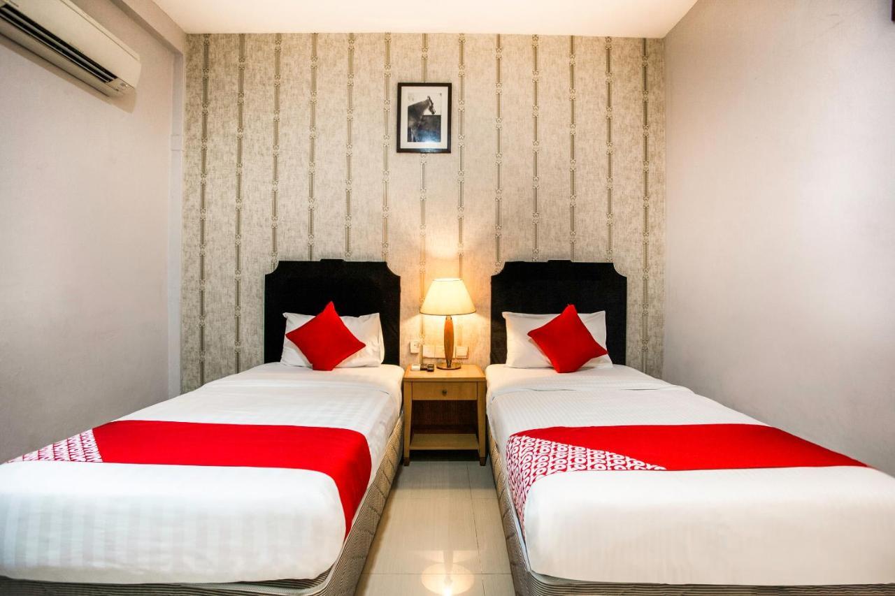 Oyo 104 Pegasus Hotel Singapour Extérieur photo