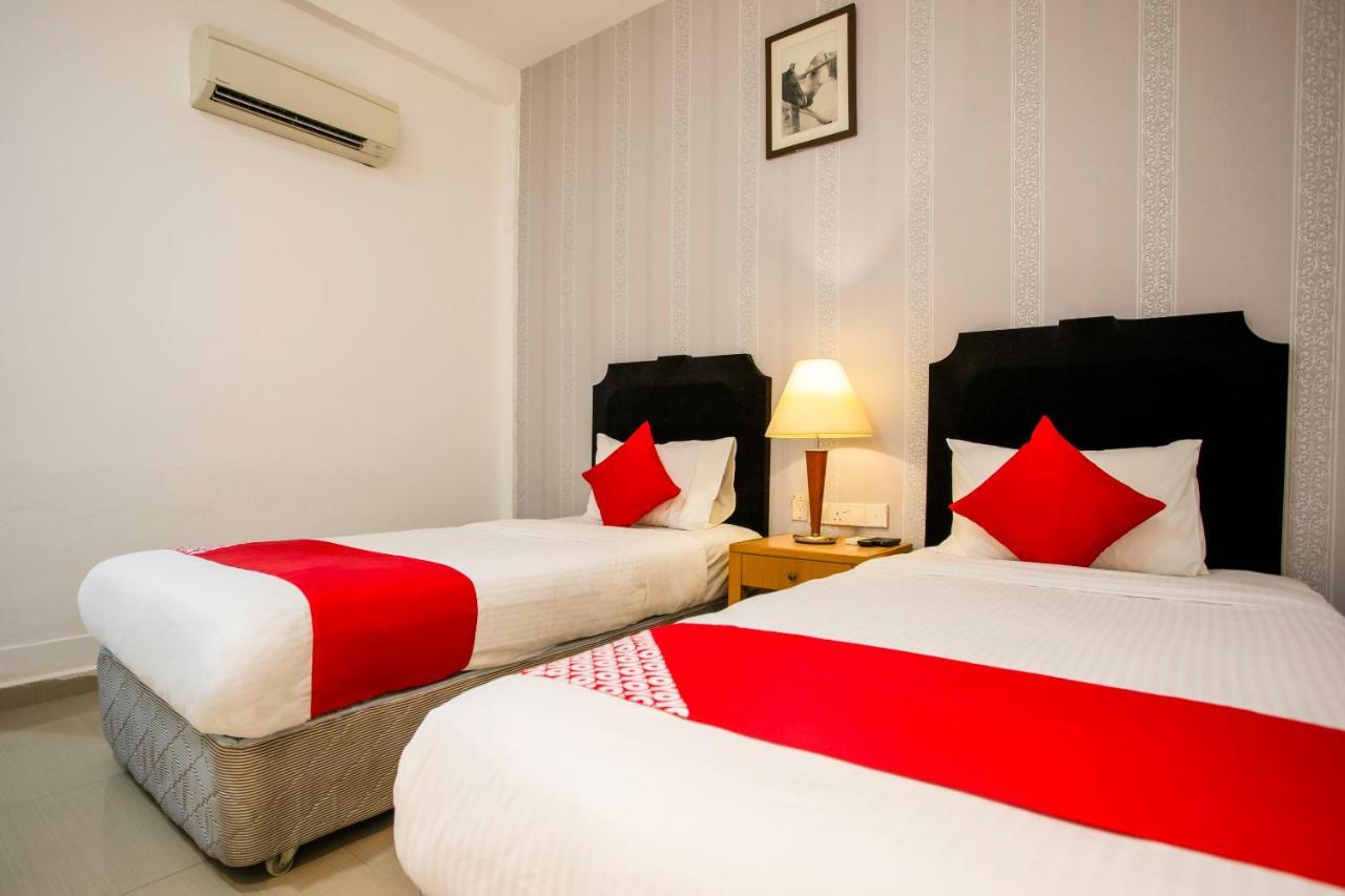 Oyo 104 Pegasus Hotel Singapour Extérieur photo